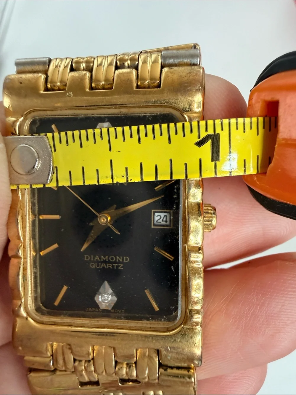 Elgin vintage 80s Gold-Tone Diamond Quartz Dress Watch - Black Dial